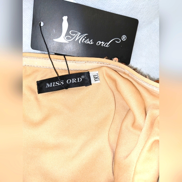 Miss Ord Sequin Formal Evening Gown - Picture 9 of 10